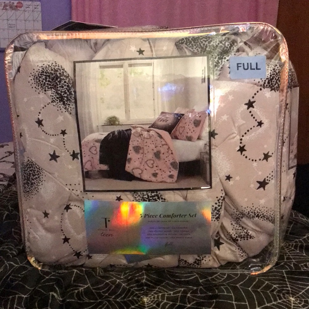Thalia Sodi teen girl’s full size 5 piece comforter set